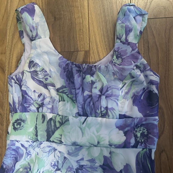 Signature Ella Formal Dress - Picture 5 of 5